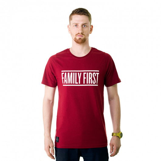 Intruz Family First T Shirt Maroon T shirt Bladeville